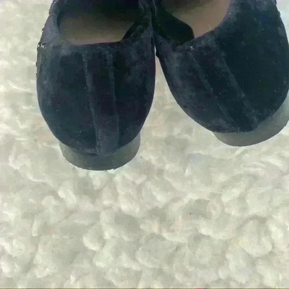 Donald Pliner Lyle Embellished Black Slip On Flat Loafers - Picture 7 of 7